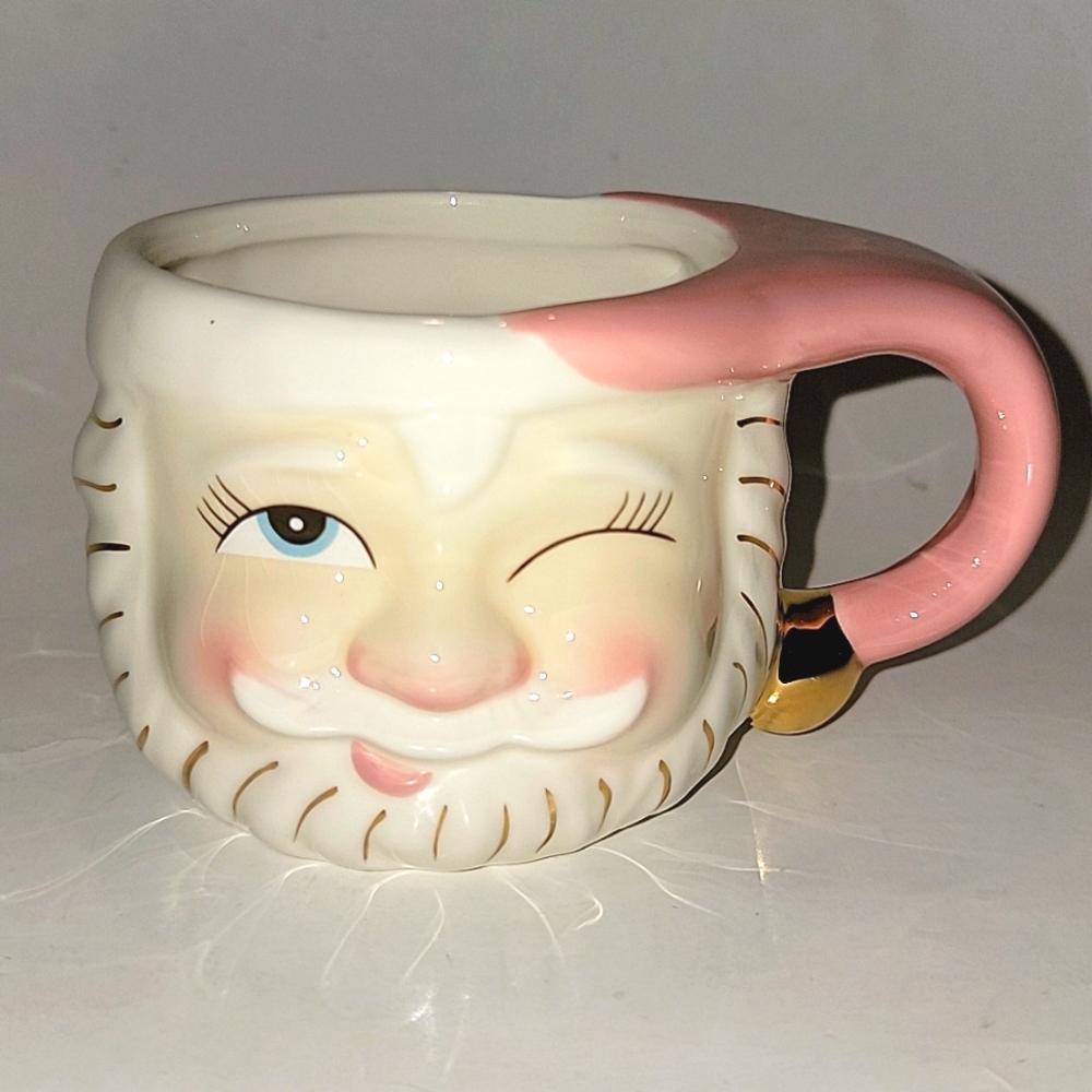 PAPA NOEL PASTEL WINKING CERAMIC SANTA MUG